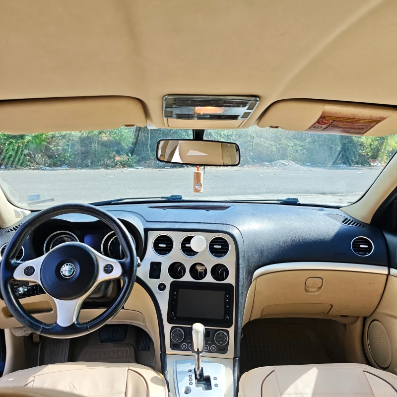 Alfa Romeo 159 1.9 JTDM 16V Q-Tronic, снимка 9 - Автомобили и джипове - 52407726