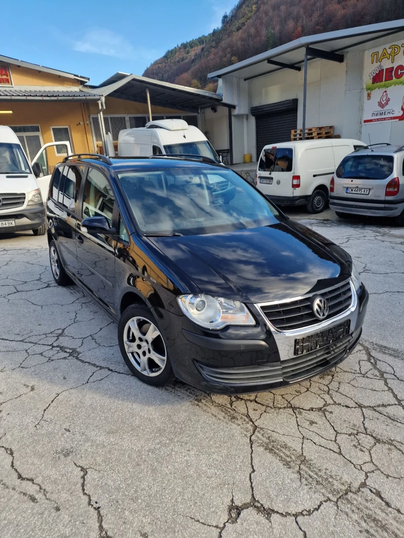 VW Touran 1.9 TDI 105 к. с. , снимка 7 - Автомобили и джипове - 52354673