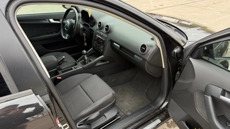 Audi A3 A3, снимка 11 - Автомобили и джипове - 52892807