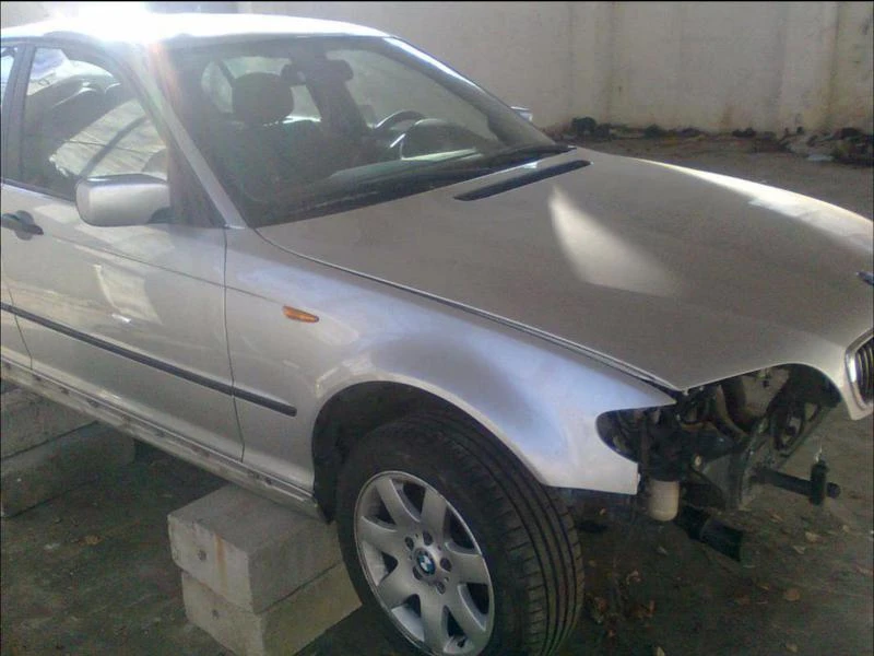 BMW 320, снимка 4 - Автомобили и джипове - 46615185