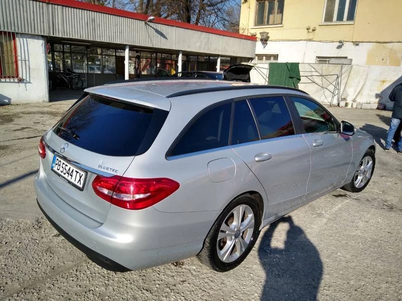 Mercedes-Benz C 220 Bluetec, снимка 3 - Автомобили и джипове - 49259148