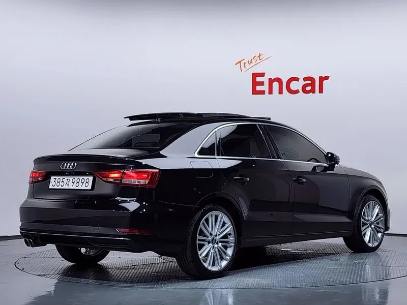 Audi A3 40 Tfsi 8V, снимка 2 - Автомобили и джипове - 56111686