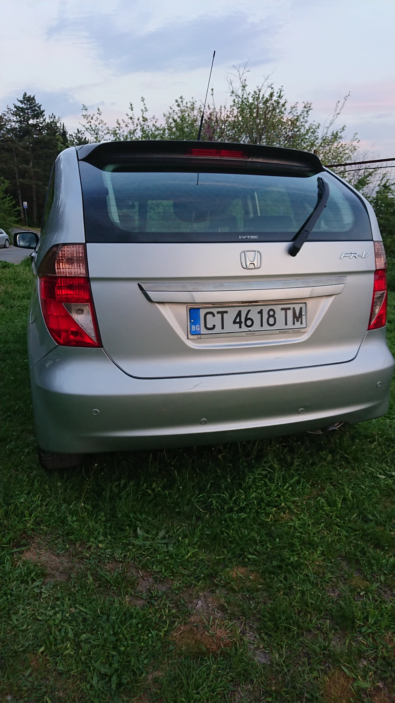 Honda Fr-v  - изображение 4
