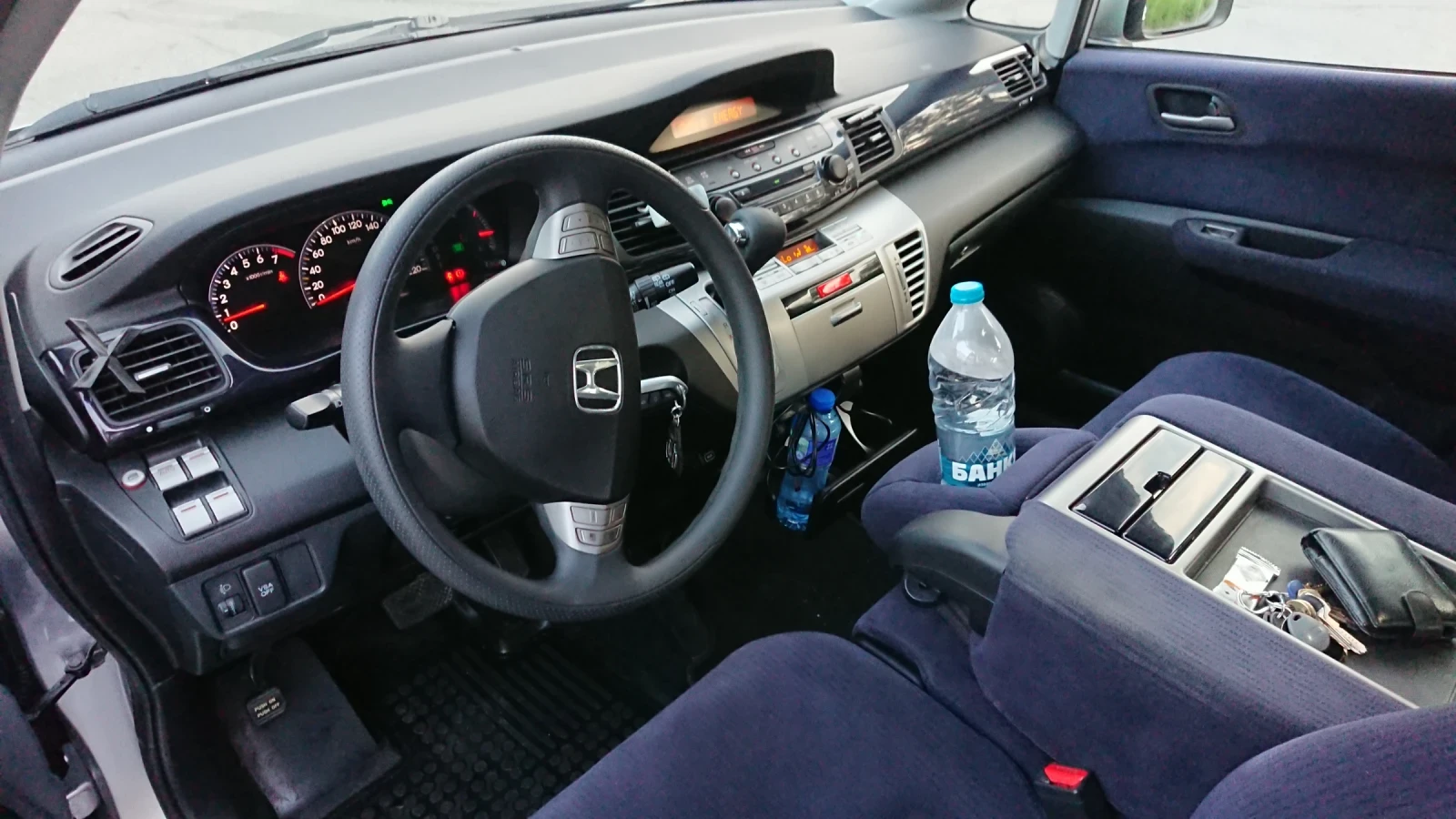Honda Fr-v  - изображение 7