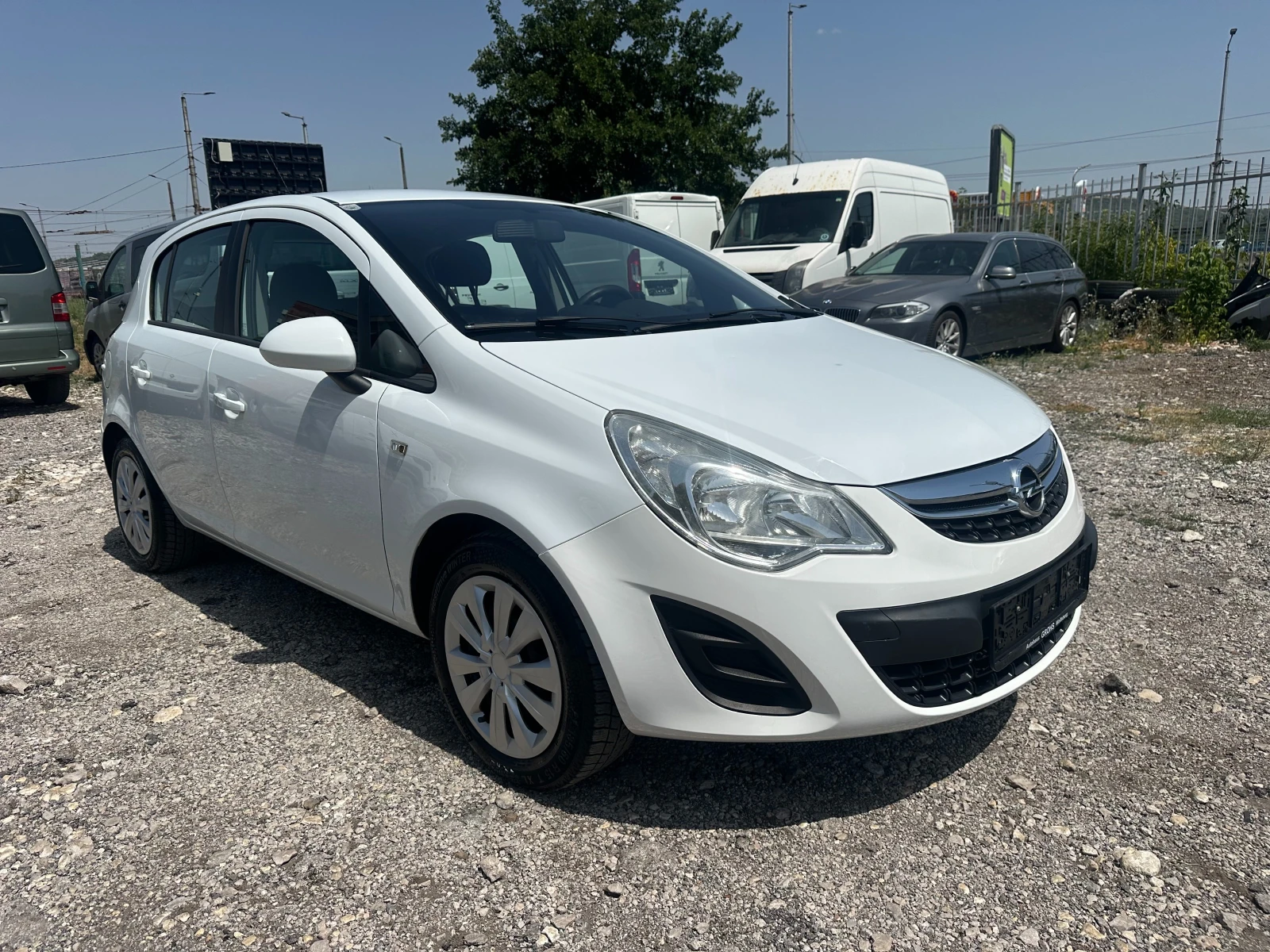 Opel Corsa 1.2i 86kc 4цилиндъра - изображение 7