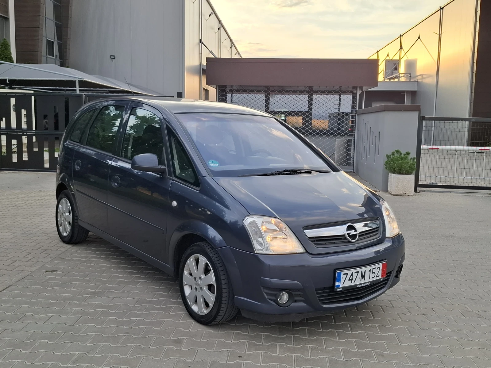 Opel Meriva 1.4i* (90кс)* * FACELIFT* * НОВ ВНОС* *  - изображение 10