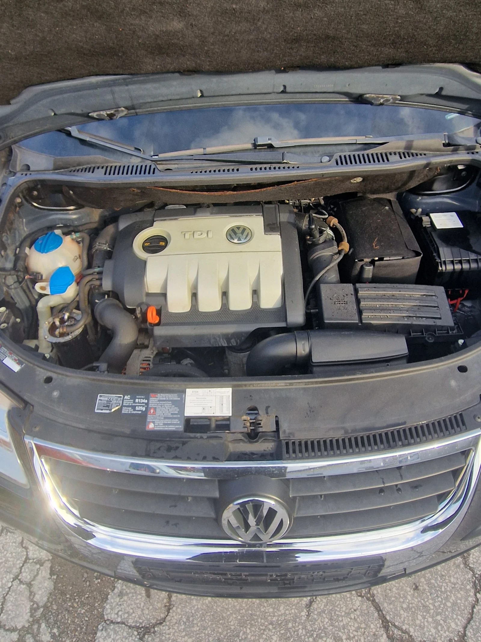 VW Touran 1.9 TDI 105 �. �.  | Mobile.bg � ����������� 16