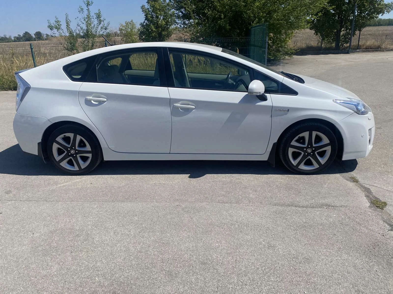 Toyota Prius | Mobile.bg   4