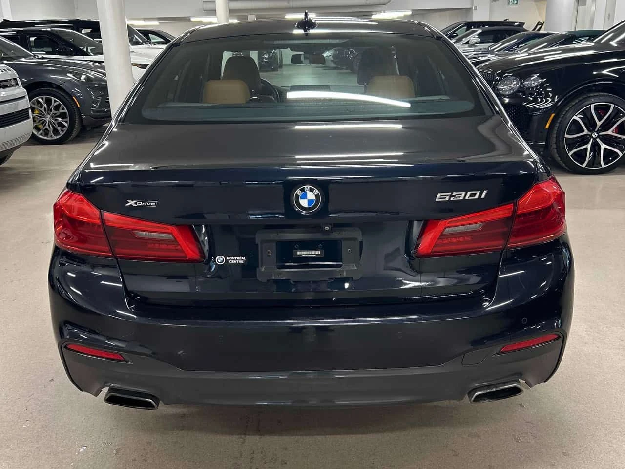 BMW 530 * 530i xDrive * CARFAX * ЦЕНА ДО БГ, снимка 4 - Автомобили и джипове - 54044813