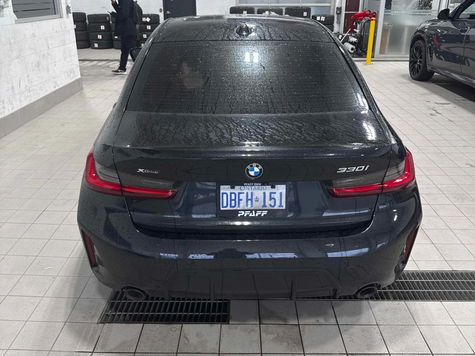 BMW 330 xDrive30i * CAR FAX * АВТО КРЕДИТ * ЦЕНА ДО БГ, снимка 4 - Автомобили и джипове - 54073059