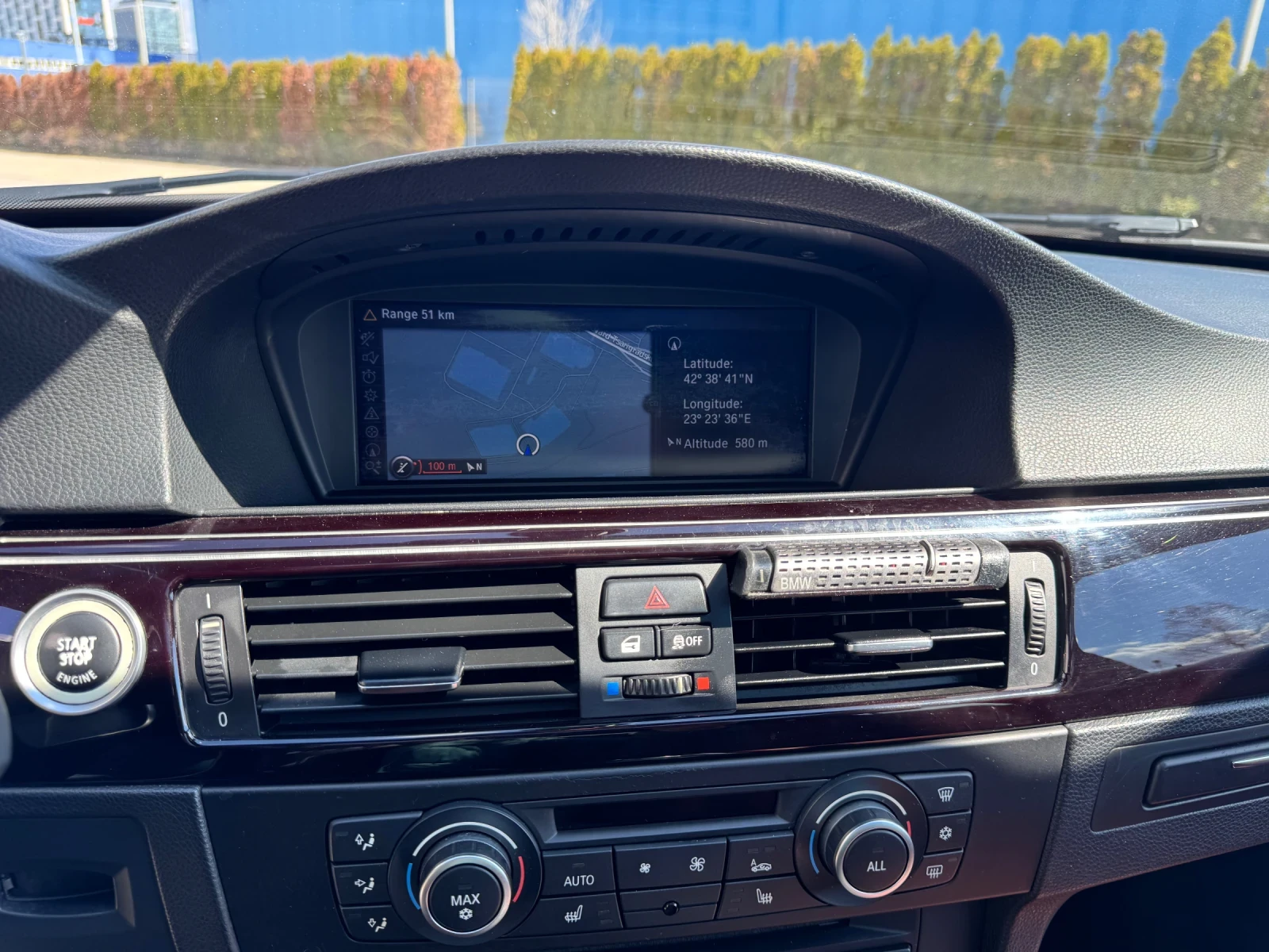 BMW 330 3.0- Дизел Xdrive, снимка 12 - Автомобили и джипове - 54144622