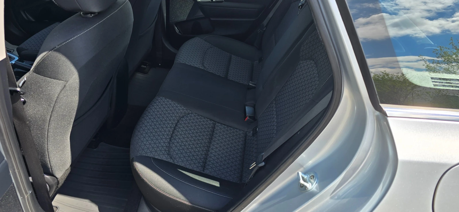 Kia Ceed 1.4.100кс.евро6, снимка 10 - Автомобили и джипове - 54293976