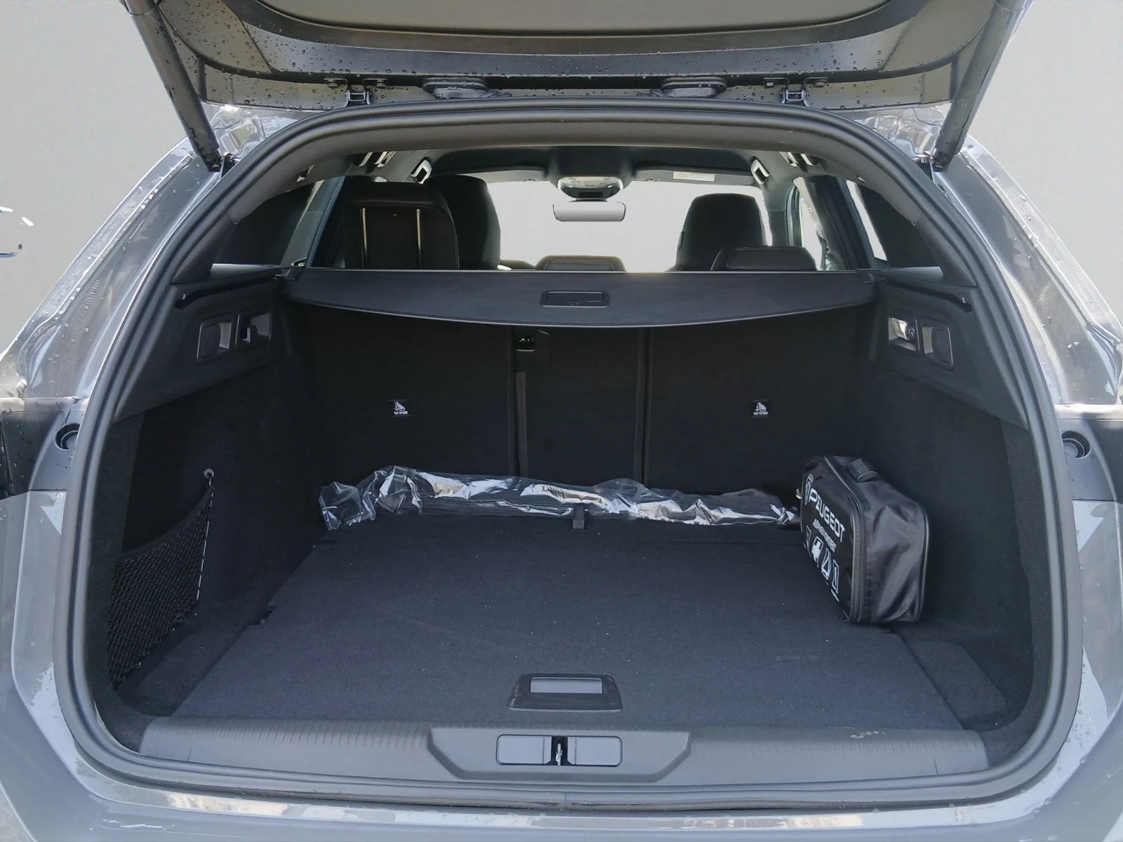 Peugeot 308 SW MCA GT 1, 2 PureTech 145 HYBRID, снимка 14 - Автомобили и джипове - 54358944