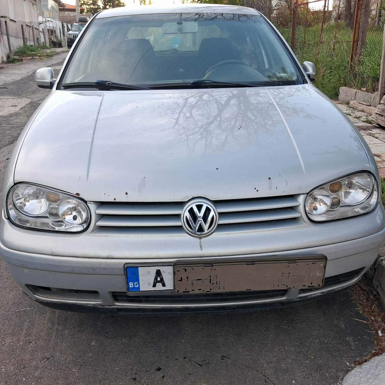 VW Golf 1.6i, снимка 4 - Автомобили и джипове - 54371913
