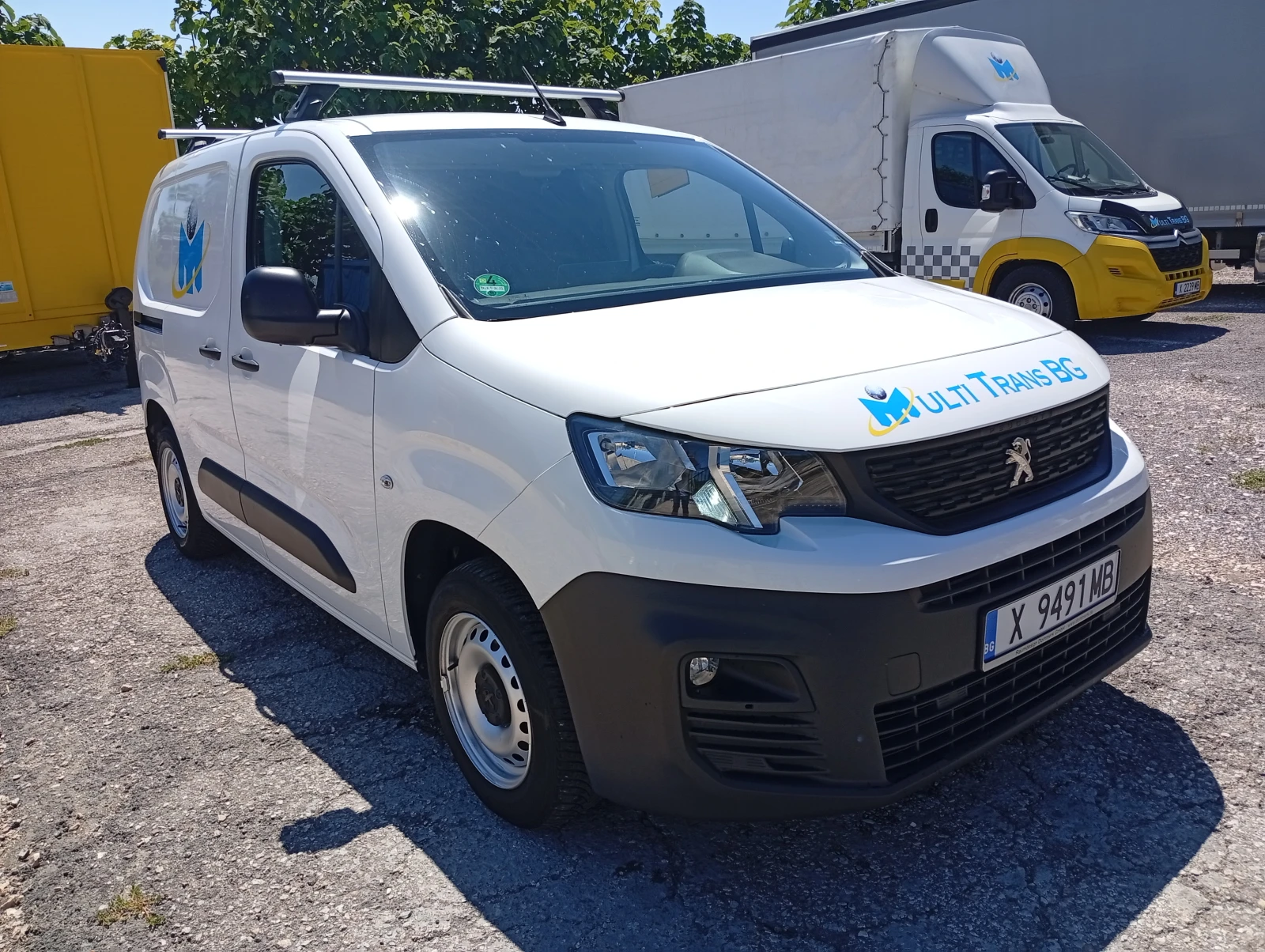 Peugeot Partner 1.6 HDI-73kw 99к.с Euro6, снимка 2 - Автомобили и джипове - 54421461
