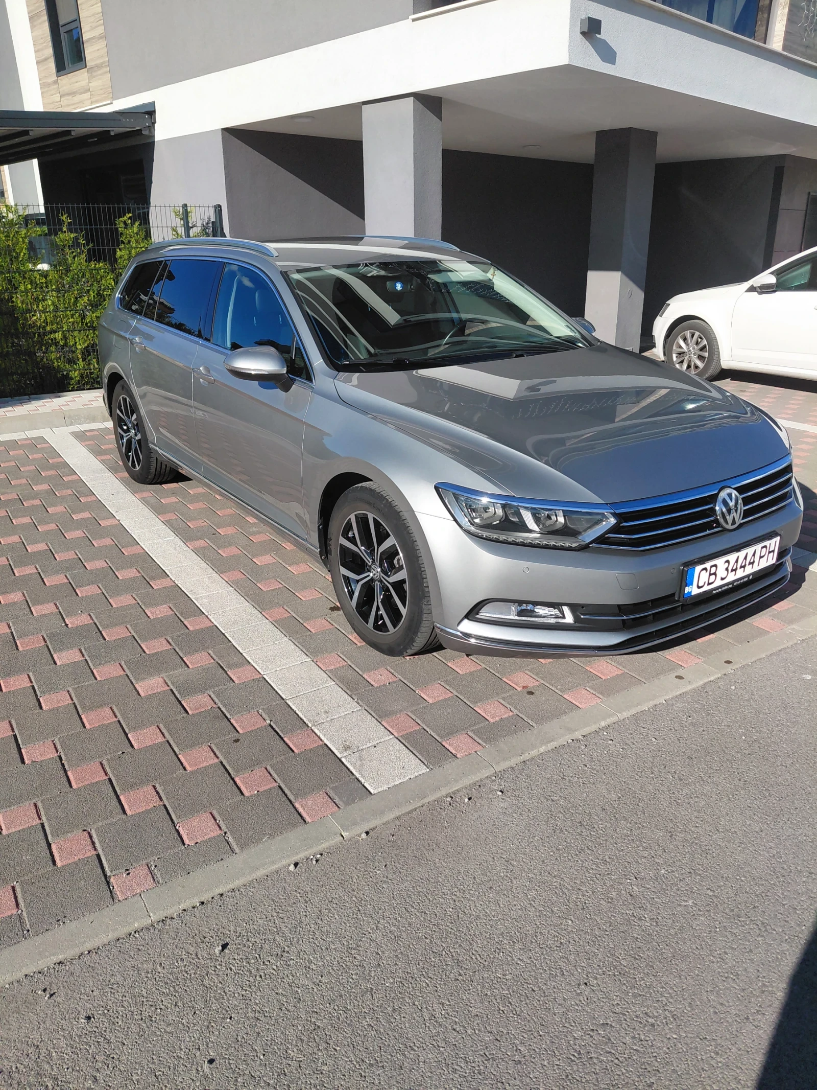VW Passat 2.0Tdi 150кс, снимка 2 - Автомобили и джипове - 54709742