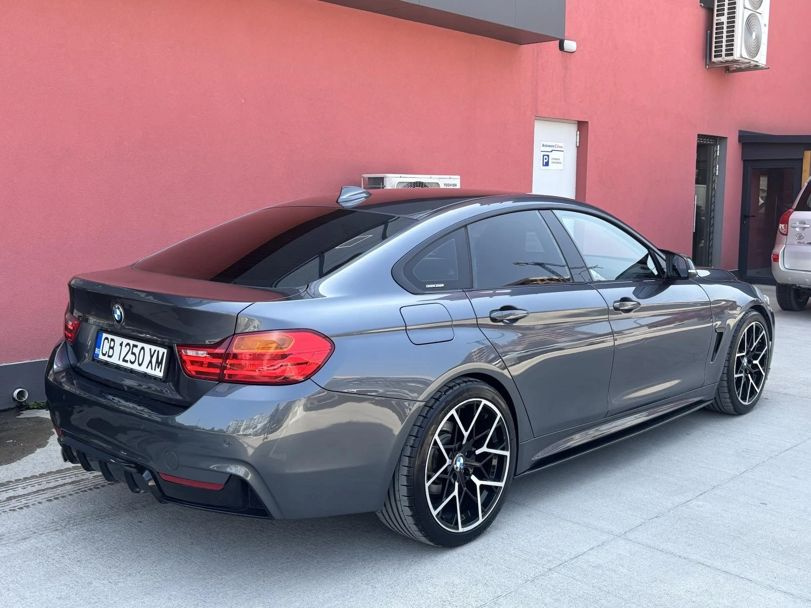 BMW 418 D M-Пакет, снимка 4 - Автомобили и джипове - 54790880