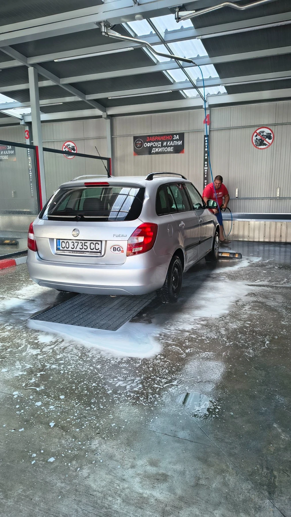 Skoda Fabia 1.2, снимка 6 - Автомобили и джипове - 55326424