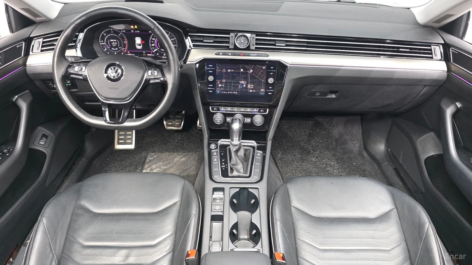 VW Arteon 2.0 TDI Prestige* КОЖА* МАСАЖИ* 360* ПАНО* HUD, снимка 5 - Автомобили и джипове - 55545552