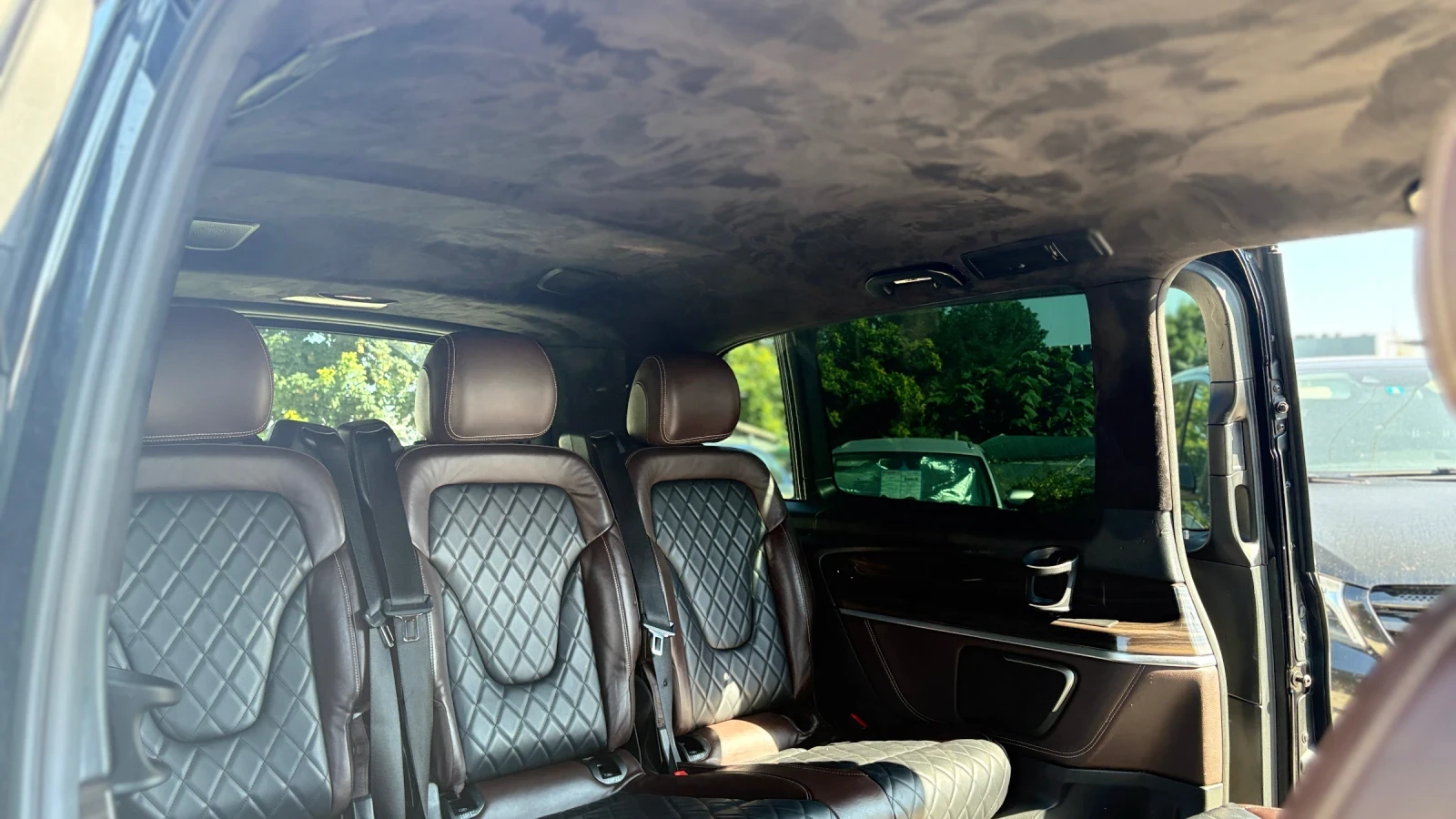 Mercedes-Benz V 300, снимка 11 - Автомобили и джипове - 55582580