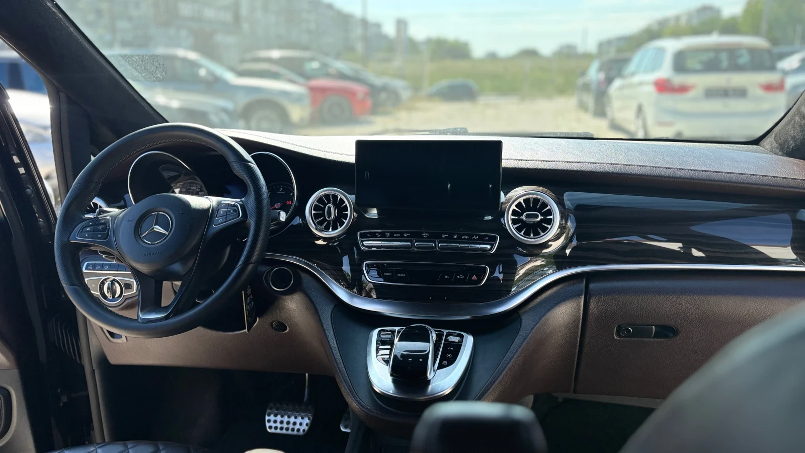 Mercedes-Benz V 300, снимка 8 - Автомобили и джипове - 55582580