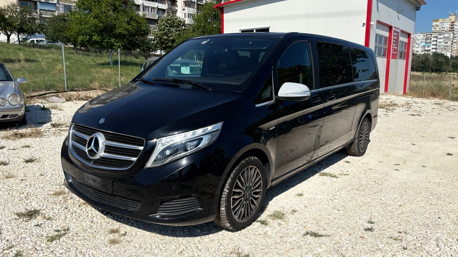 Mercedes-Benz V 300