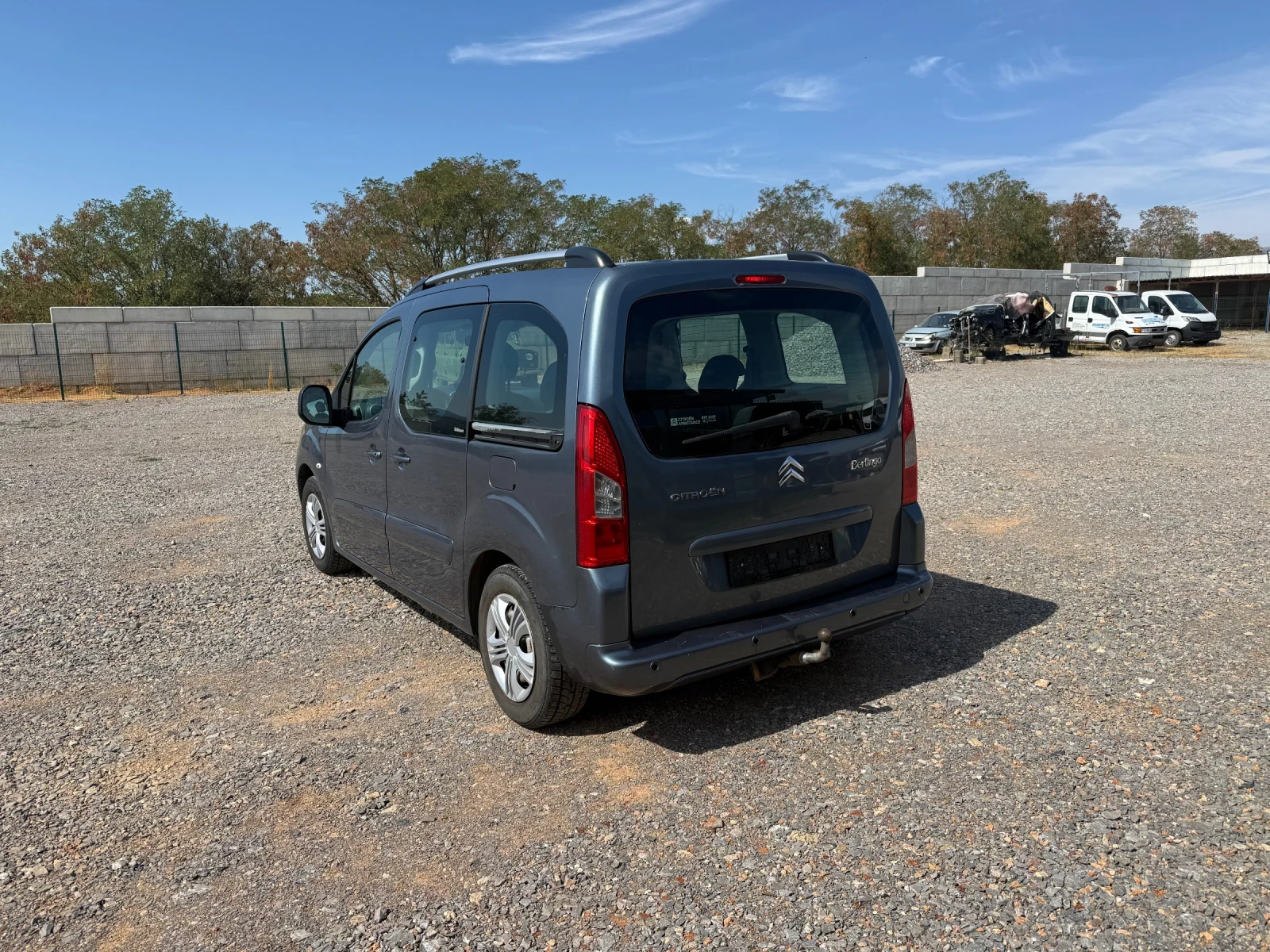 Citroen Berlingo 1.6 HDI KLIMA, снимка 5 - Автомобили и джипове - 56137933