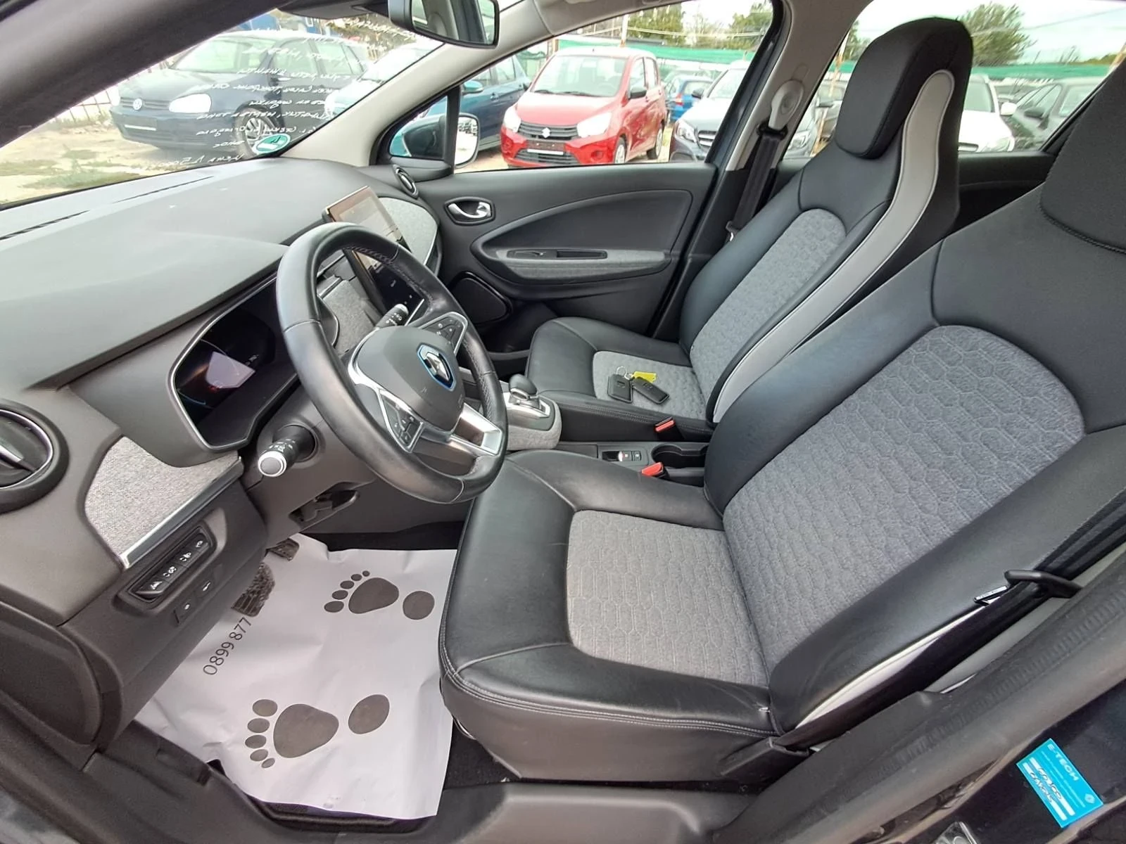 Renault Zoe 52kW 79 000, снимка 10 - Автомобили и джипове - 56202316