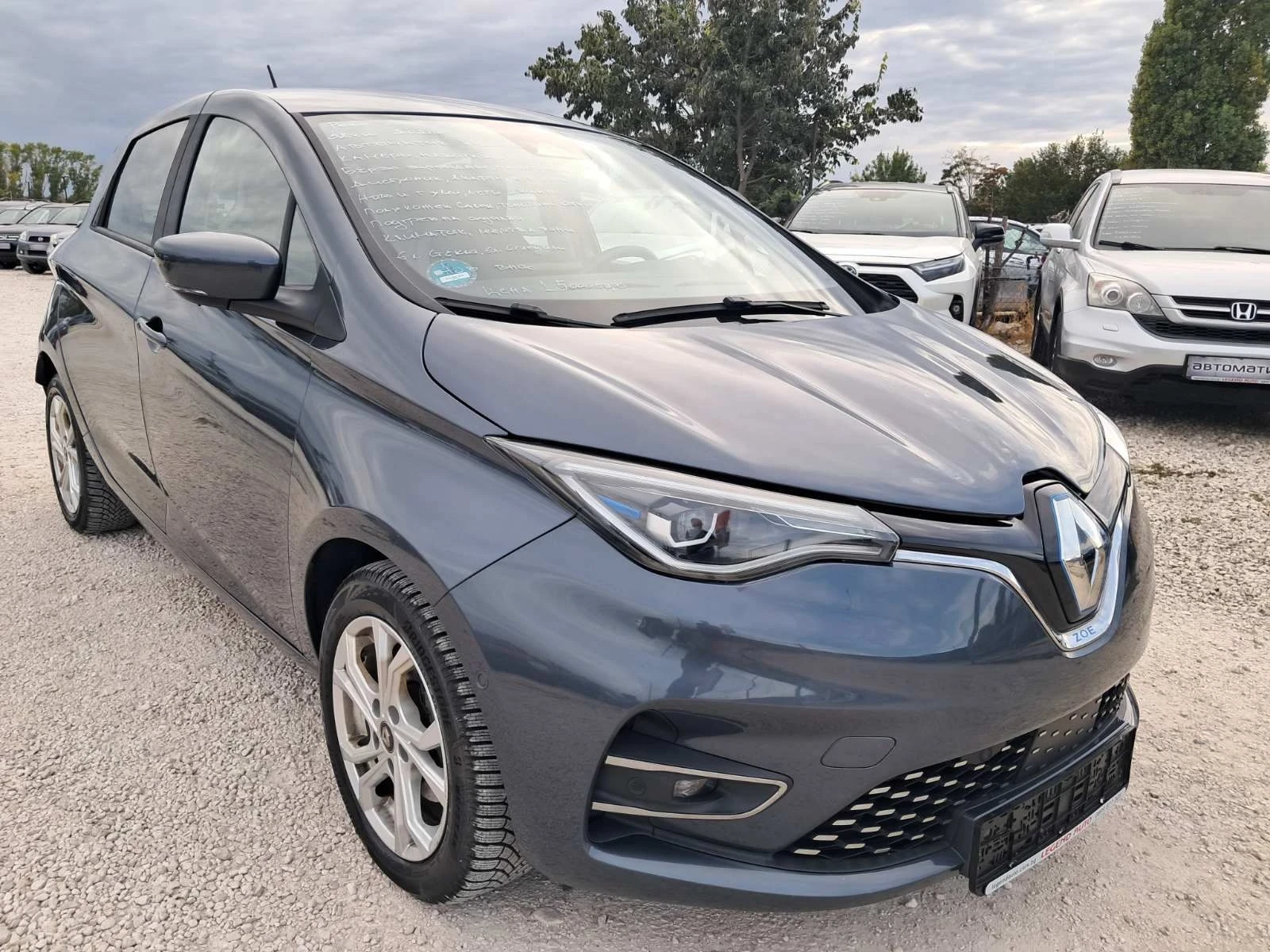 Renault Zoe 52kW 79 000, снимка 3 - Автомобили и джипове - 56202316