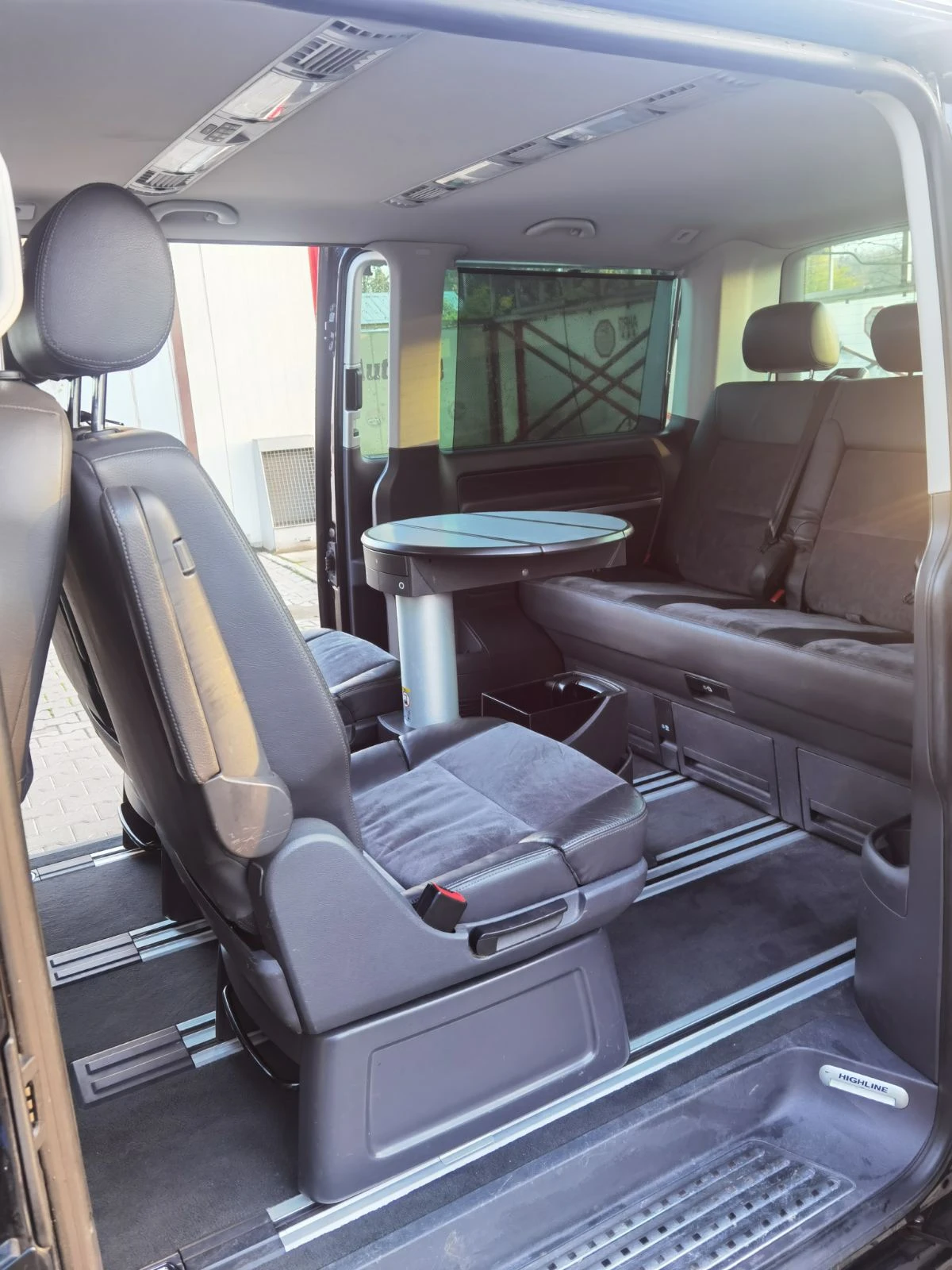 VW Multivan Сервизна история-Highline-FULL, снимка 12 - Автомобили и джипове - 56315531
