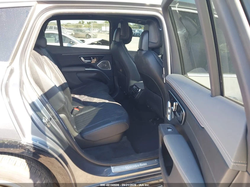 Mercedes-Benz EQS 580 Suv 4Matic, снимка 8 - Автомобили и джипове - 56630367