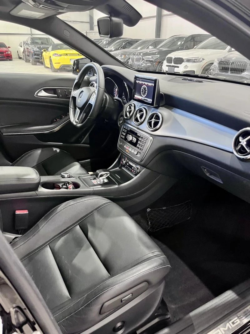 Mercedes-Benz GLA 45 AMG 4M AMG Night Package, снимка 13 - Автомобили и джипове - 51299871