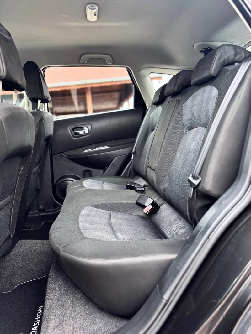 Nissan Qashqai, снимка 10 - Автомобили и джипове - 51834719
