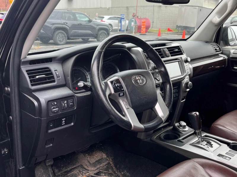 Toyota 4runner SR5* Пано* Камера* Клип на мотор, снимка 5 - Автомобили и джипове - 52322233