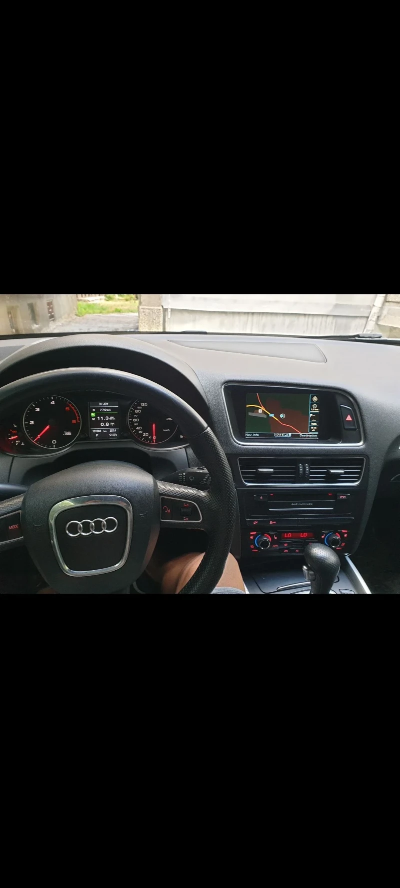 Audi Q5, снимка 9 - Автомобили и джипове - 52874999