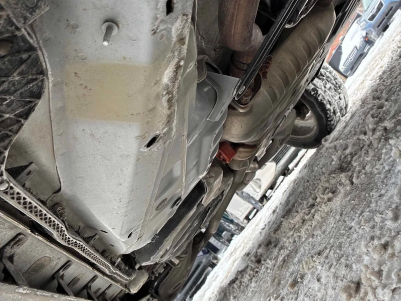 Jeep Grand cherokee  Summit | DISTRONIC | Harman Cardon | CARFAX, снимка 14 - Автомобили и джипове - 53460004