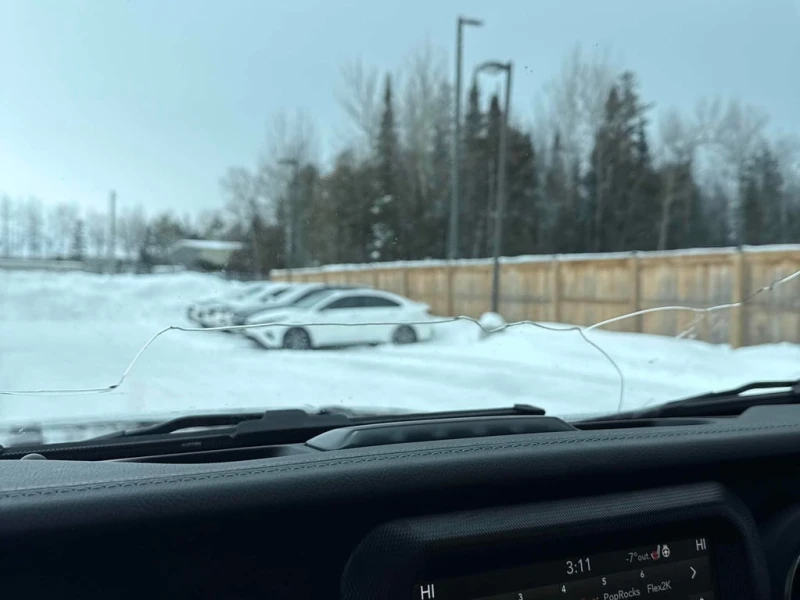 Jeep Wrangler * Sahara * 2 КЛЮЧА* KEYLESS* NAVI* ПОДГРЕВ* , снимка 10 - Автомобили и джипове - 53467895