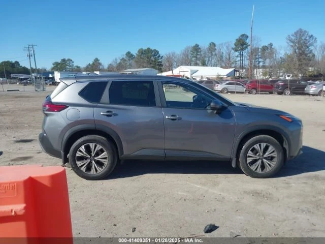 Nissan Rogue, снимка 11 - Автомобили и джипове - 49289555