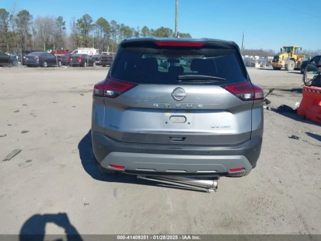 Nissan Rogue, снимка 14 - Автомобили и джипове - 49289555