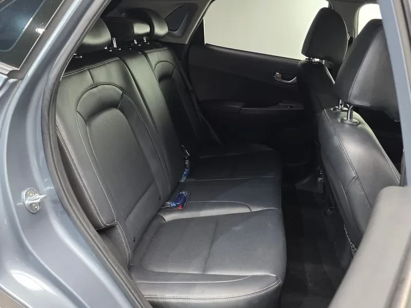 Hyundai Kona 1.6Т, снимка 12 - Автомобили и джипове - 54257151