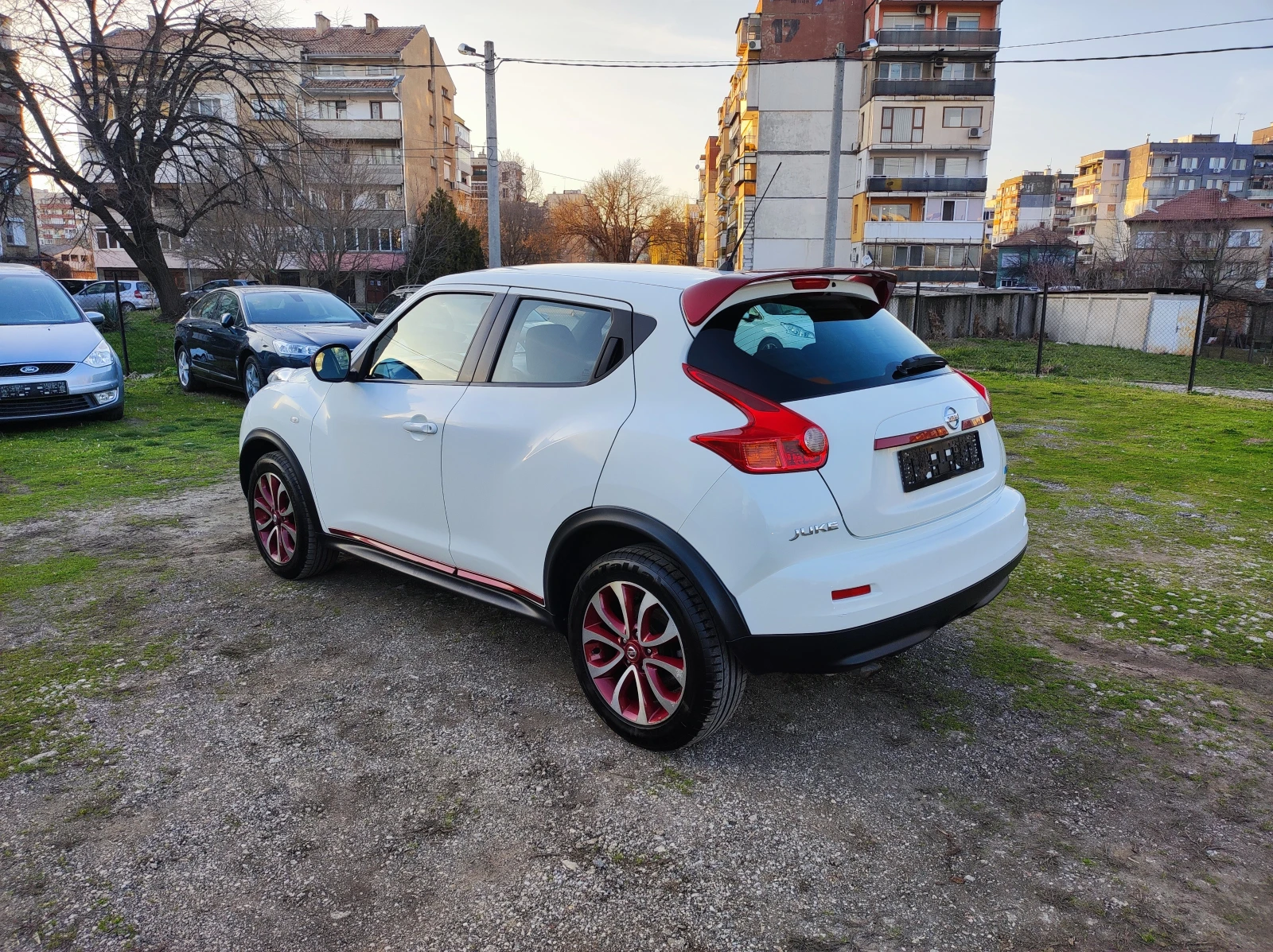 Nissan Juke 1.5DCi 110к.с. Acenta Euro5 180000km, снимка 4 - Автомобили и джипове - 52651060