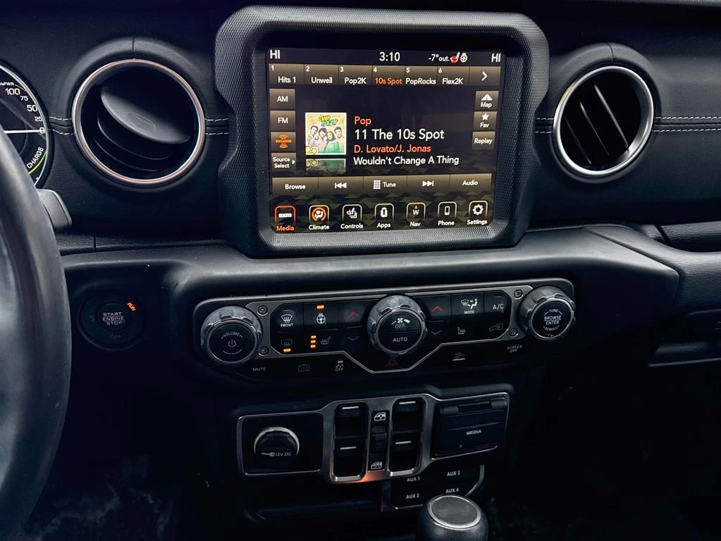 Jeep Wrangler * Sahara * 2 КЛЮЧА* KEYLESS* NAVI* ПОДГРЕВ*  - изображение 9