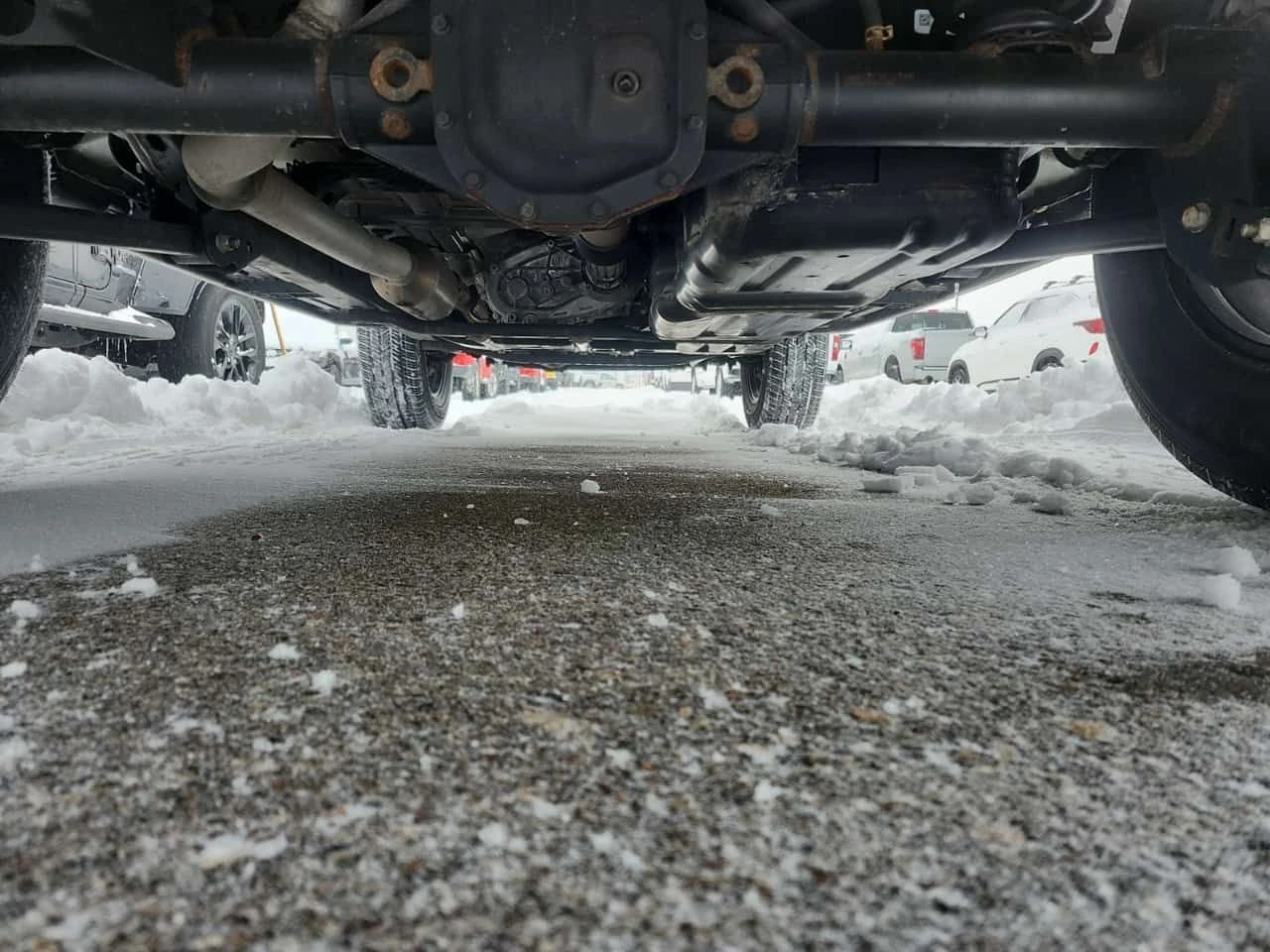 Jeep Wrangler * UNLIMITED SAHARA * CARFAX * 2 ����� | Mobile.bg � ����������� 16