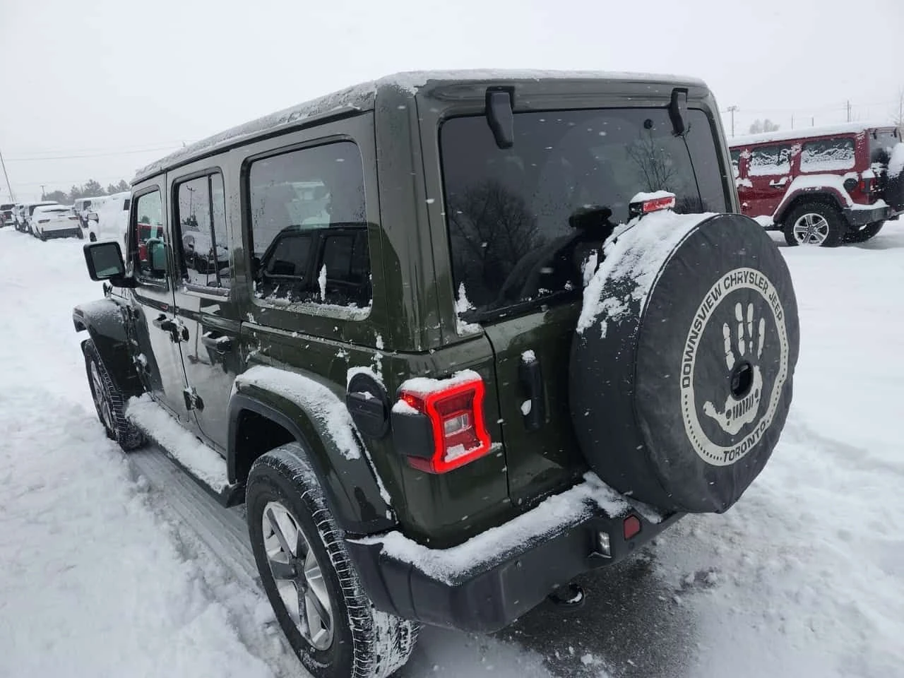 Jeep Wrangler * UNLIMITED SAHARA * CARFAX * 2 КЛЮЧА - изображение 4