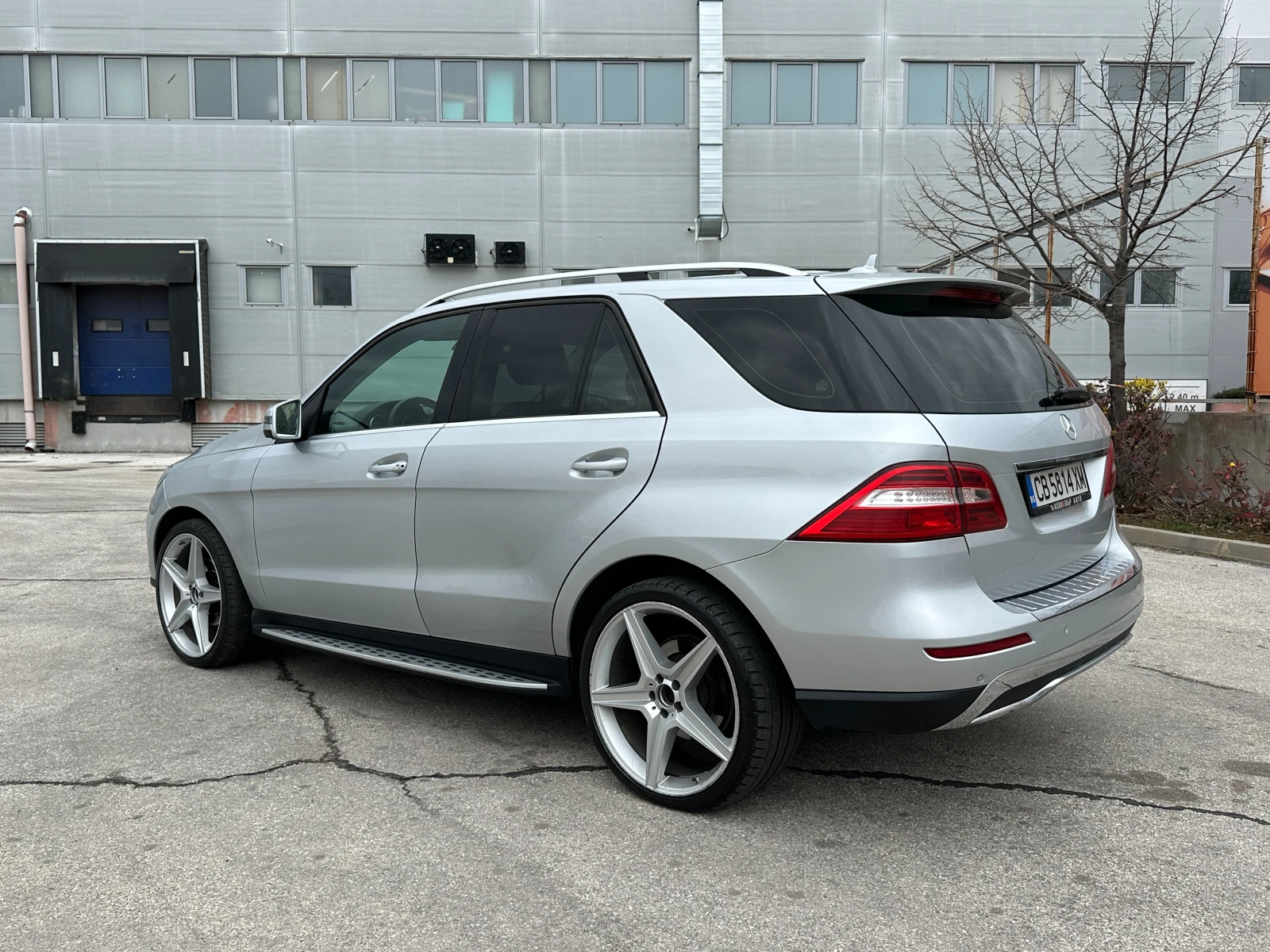 Mercedes-Benz ML 350 Спортпакет/3.0cdi, снимка 3 - Автомобили и джипове - 53914402