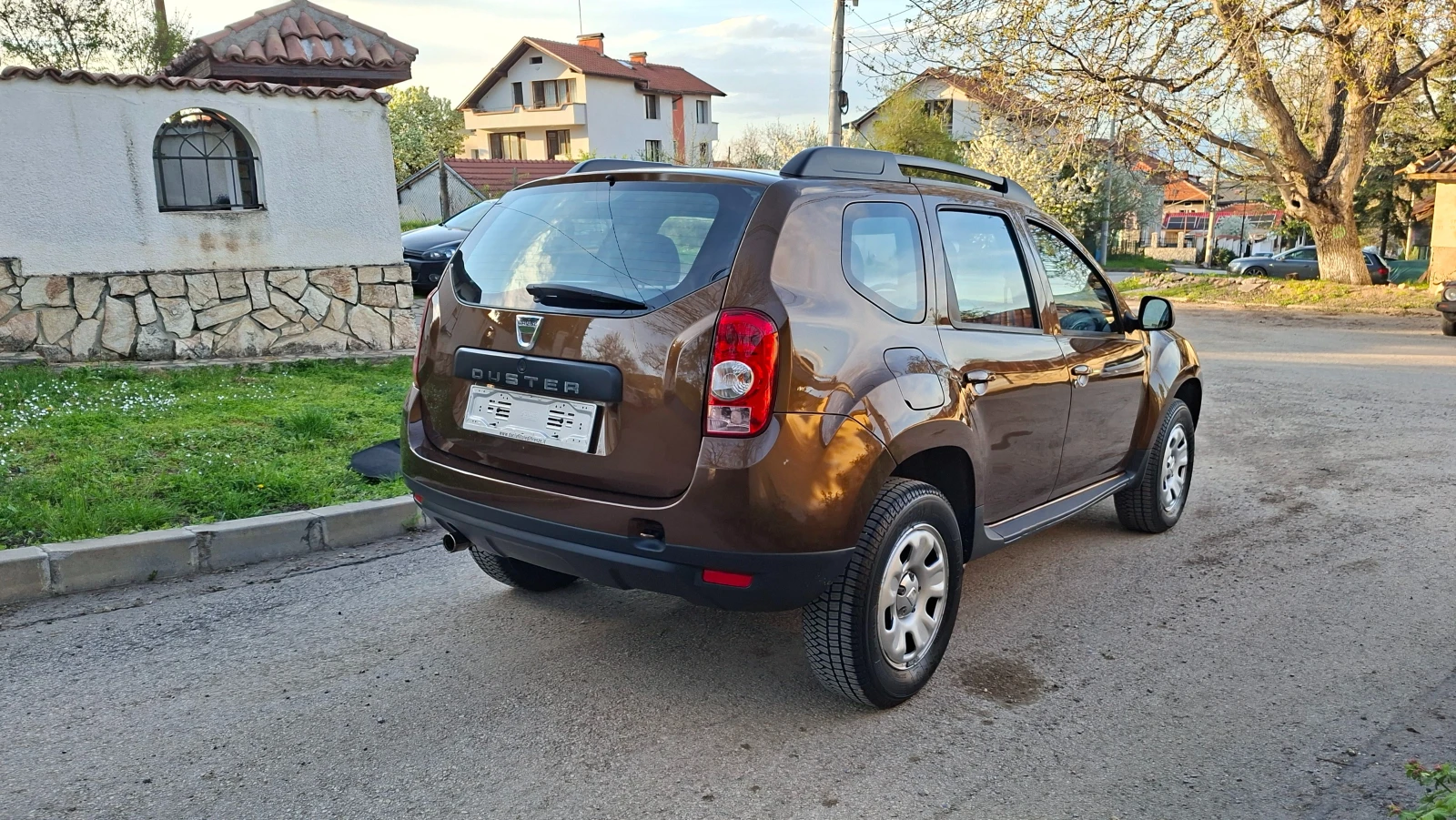 Dacia Duster 67000км, снимка 5 - Автомобили и джипове - 54308564