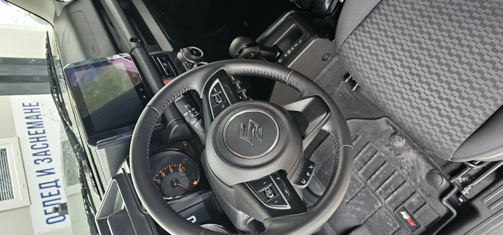 Suzuki Jimny, снимка 7 - Автомобили и джипове - 54402798