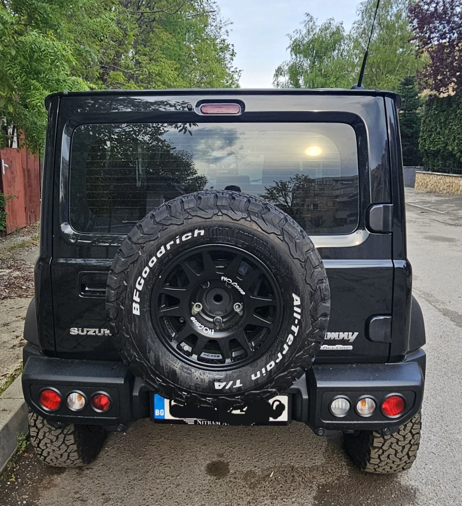 Suzuki Jimny, снимка 2 - Автомобили и джипове - 54402798