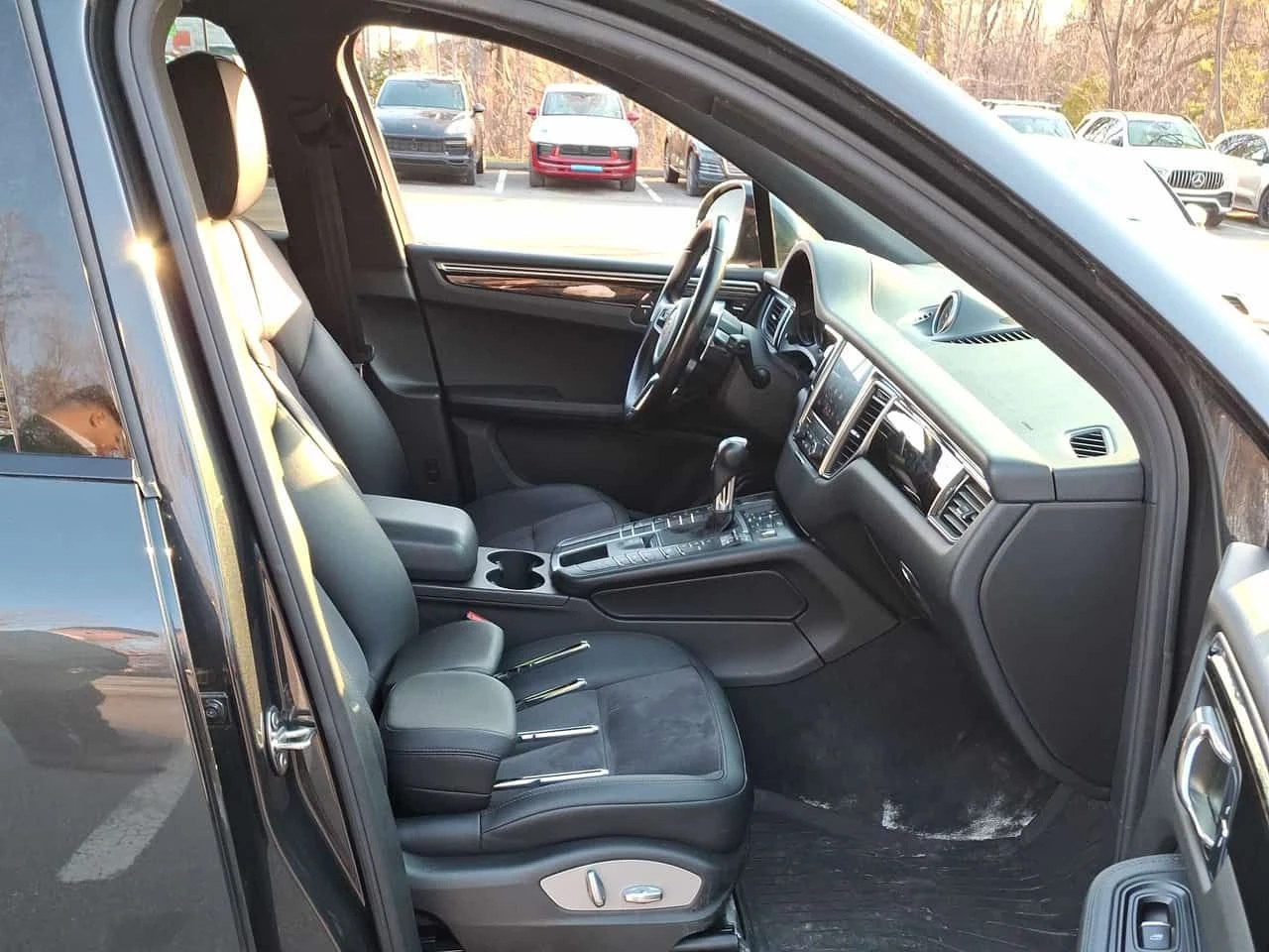 Porsche Macan * S * CARFAX * БЕЗ ПЪРВОНАЧАЛНА ВНОСКА, снимка 16 - Автомобили и джипове - 54777804
