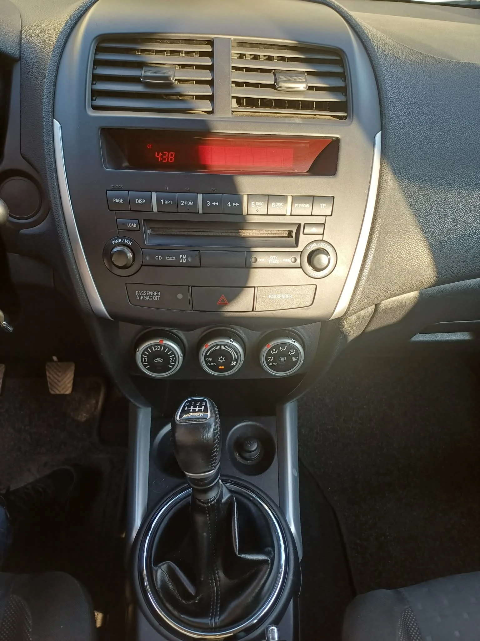 Mitsubishi ASX, снимка 4 - Автомобили и джипове - 54867385